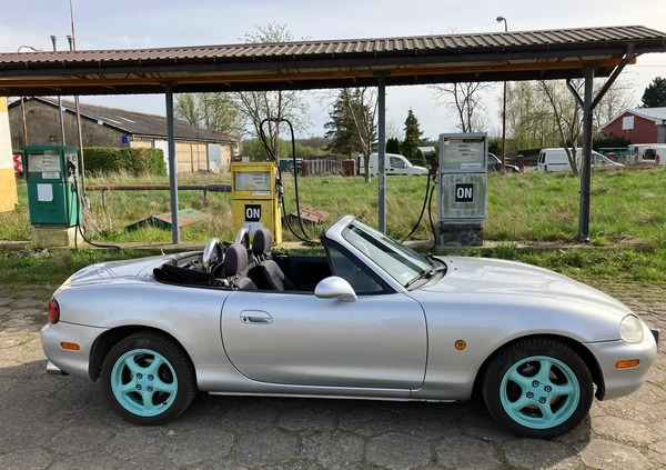 Mazda MX-5 cena 22000 przebieg: 242000, rok produkcji 1999 z Zbąszynek małe 596